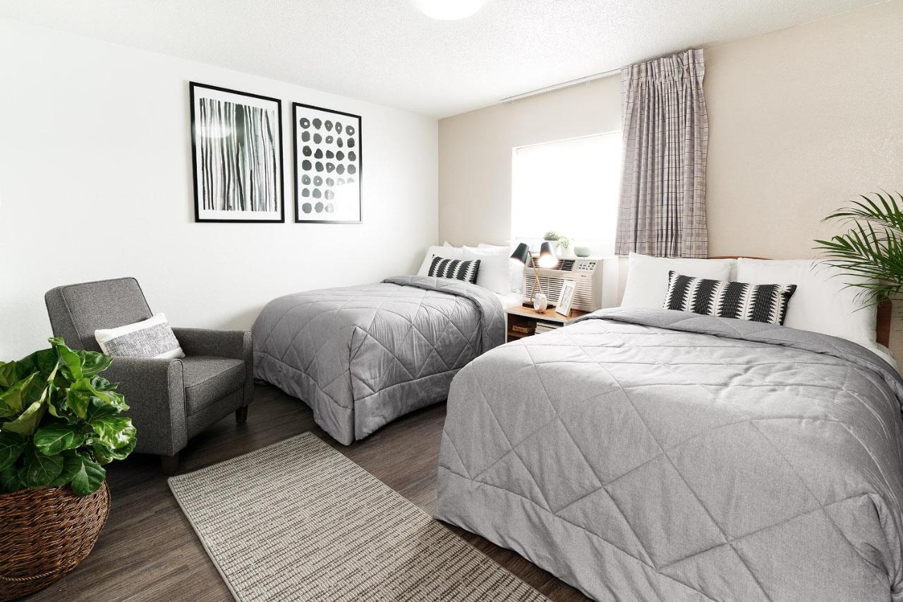 Intown Suites Extended Stay Raleigh Nc- Capital Blvd מראה חיצוני תמונה